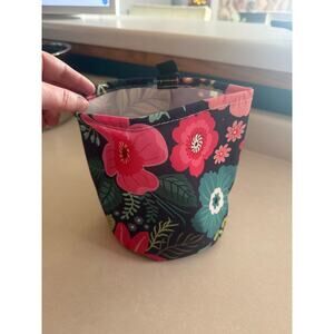 Flower Car Garbage Bin